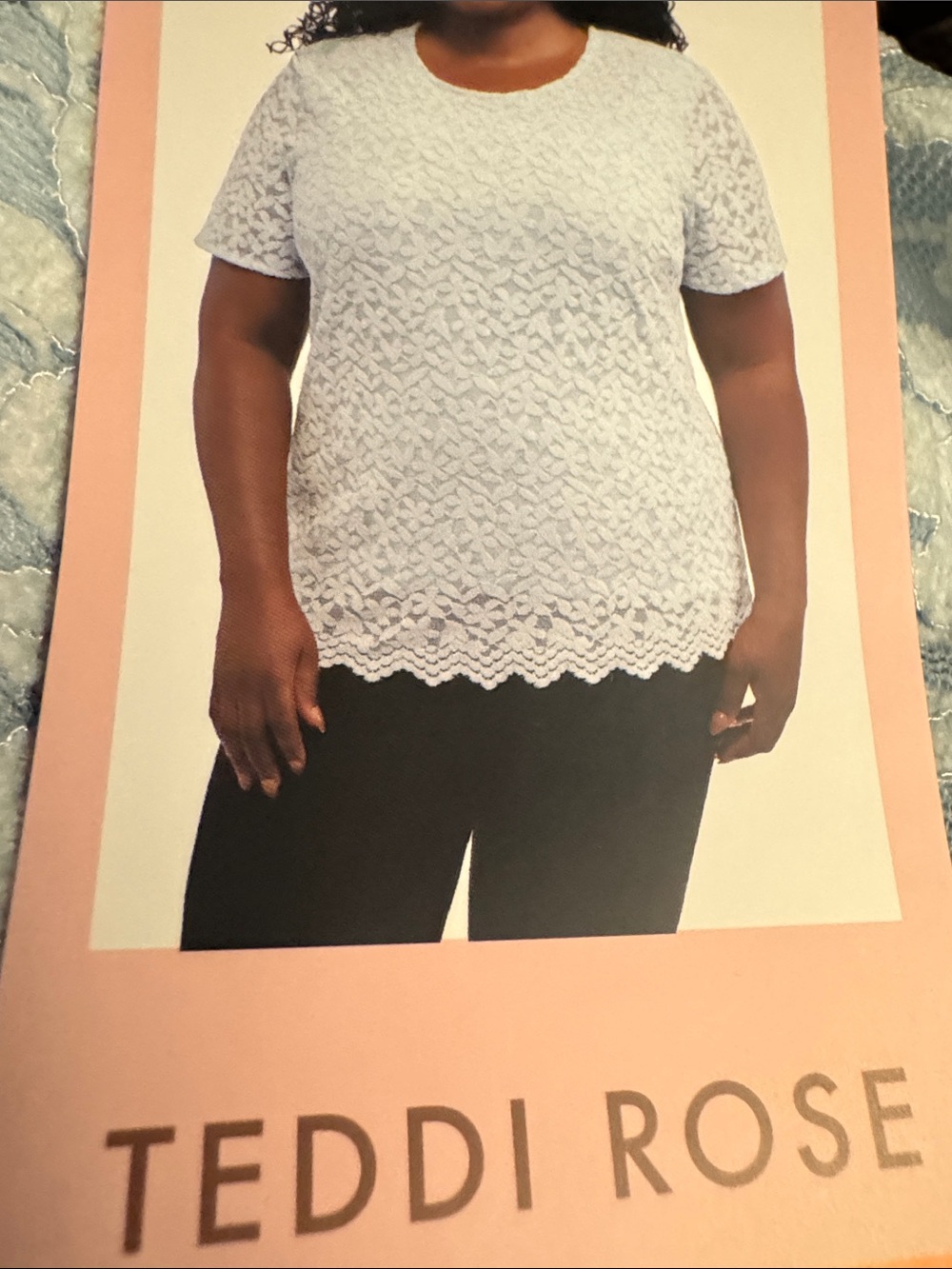 TEDDI ROSE White Lace Short Sleeve Blouse